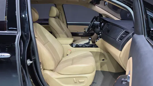 Kia 카니발 9 2019 26