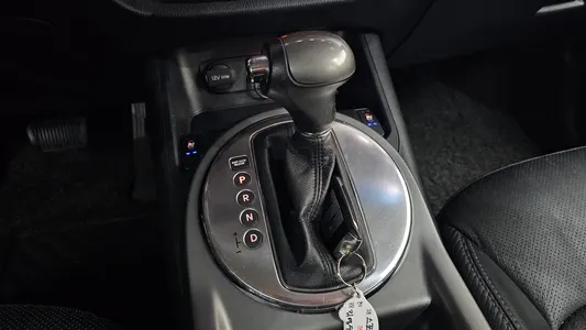 Kia R 2WD 2015 9