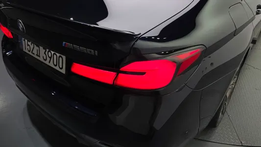 BMW 5 Series (G30) M550i xDrive 2020 23