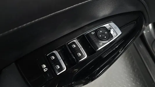 Kia K5 3 1.6 2023 30