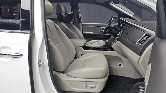 Kia 카니발 7 2016 12