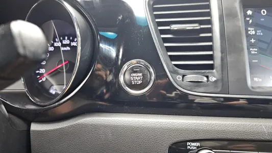 Kia 카니발 7 2016 30