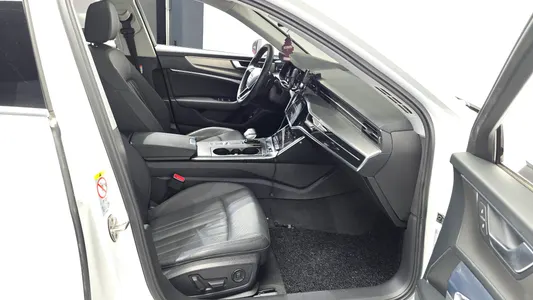 Audi A6 (C8) 45 TFSI 2019 27