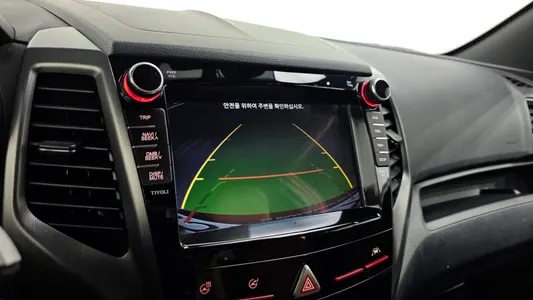KG Mobility 티볼리 아머 2WD 2017 14