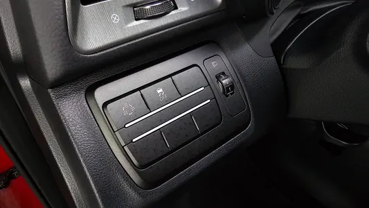KG Mobility 티볼리 아머 2WD 2017 19