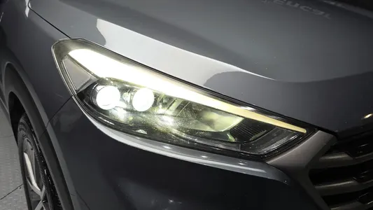 Hyundai Tucson 2.0 2WD 2015 22
