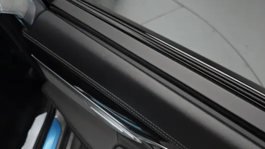 BMW 7 Series (G11) M760Li xDrive 2017 39
