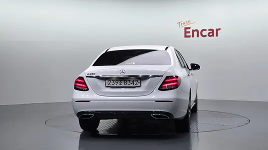 Mercedes-Benz E-Class W213 E250 2020 4