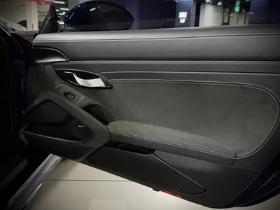 Porsche 718 4.0 GT4 2023 6