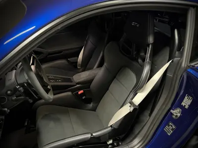 Porsche 718 4.0 GT4 2023 8