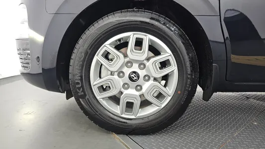 Hyundai Staria HEV 1.6 5 2024 5