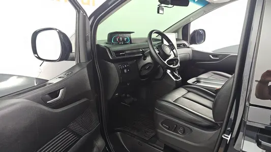 Hyundai Staria HEV 1.6 5 2024 10