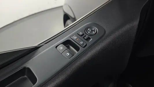 Hyundai Staria HEV 1.6 5 2024 20