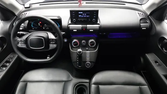 Hyundai Casper 2022 7