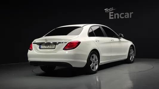Mercedes-Benz C-Class W205 C200 2017