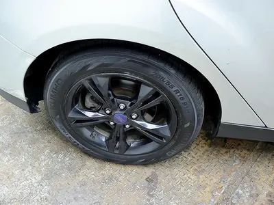 Ford 포커스 2.0 2014 7