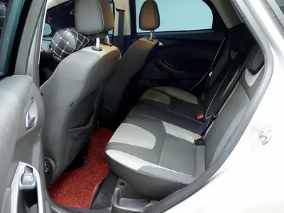 Ford 포커스 2.0 2014 13