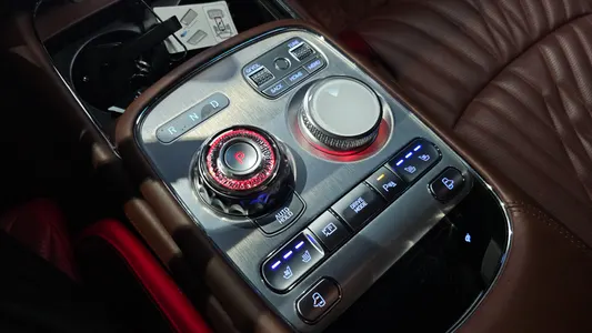 Genesis G90 (RS 4) 3.5 AWD 2023 9
