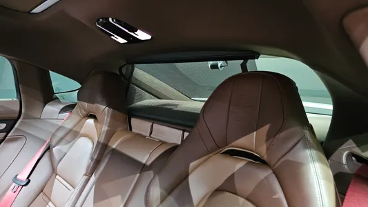 Porsche (971) 2.9 AWD E- 2023 35