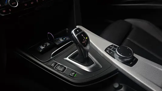 BMW 3 Series (F30) 320d M 2018 9