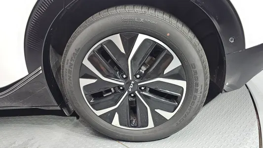 Kia EV6 2023 21