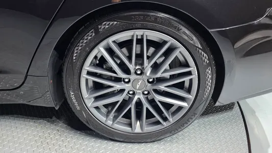 Genesis G70 2.0T AWD 2019 22