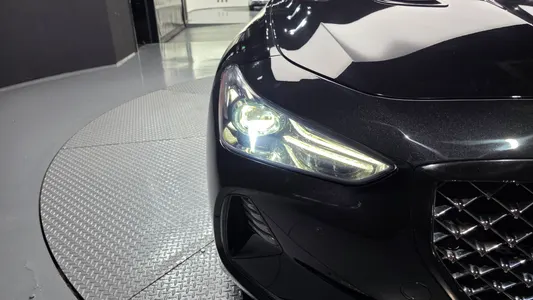 Genesis G70 2.0T AWD 2019 23