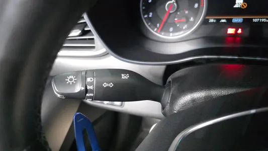 Genesis G70 2.0T AWD 2019 32