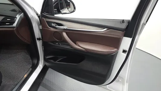 BMW X5 (F15) xDrive 30d 2018 24