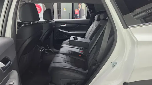 Hyundai 싼타페 2.2 2WD 2023 12
