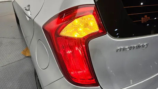 Kia 모닝 2013 23