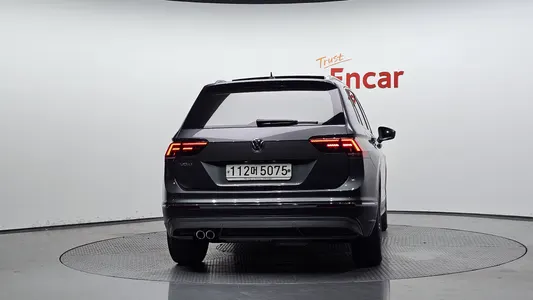 Volkswagen 2 2.0 TDI 2019 4