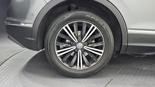 Volkswagen 2 2.0 TDI 2019 5