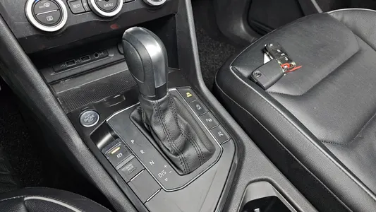 Volkswagen 2 2.0 TDI 2019 9