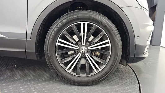 Volkswagen 2 2.0 TDI 2019 21