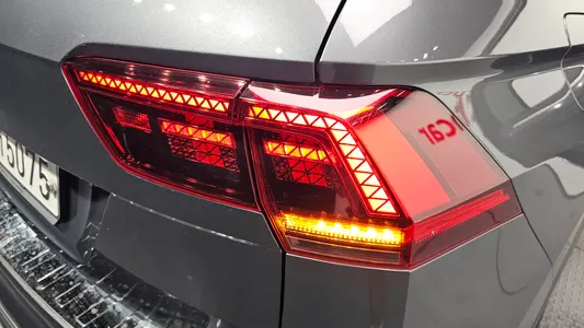 Volkswagen 2 2.0 TDI 2019 23