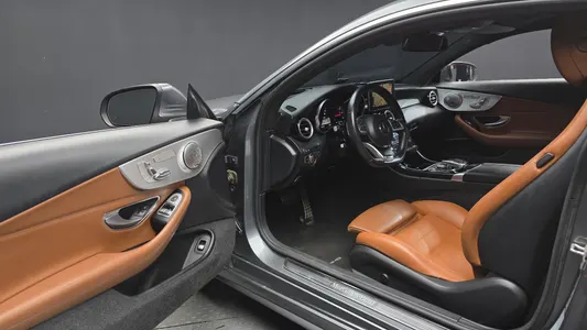Mercedes-Benz C-Class W205 C220 d 2017 10