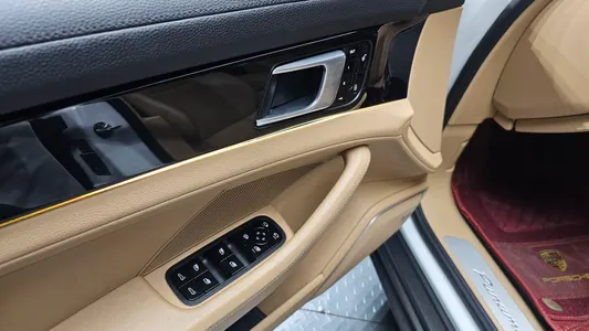 Porsche (971) 3.0 AWD 2018 27