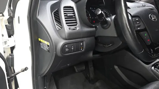Kia K3 2018 13