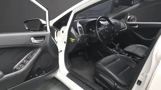 Kia K3 2018 10