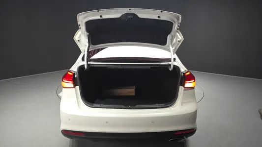 Kia K3 2018 20