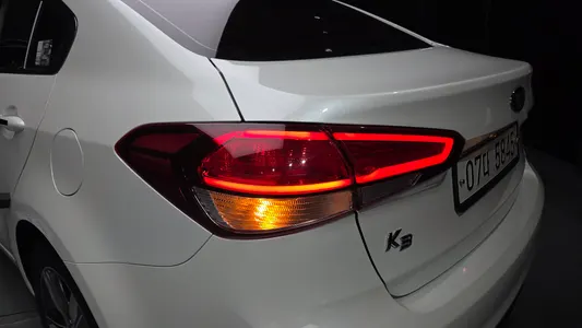 Kia K3 2018 23