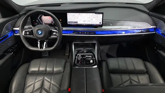 BMW 7 Series (G70) 750e xDrive M 2023 7