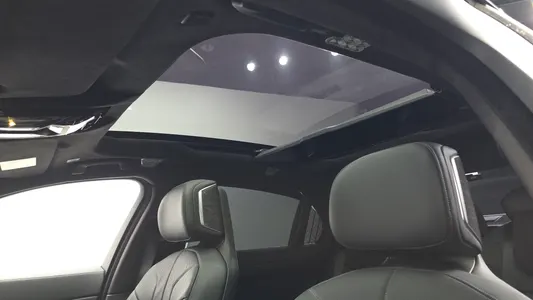 BMW 7 Series (G70) 750e xDrive M 2023 18