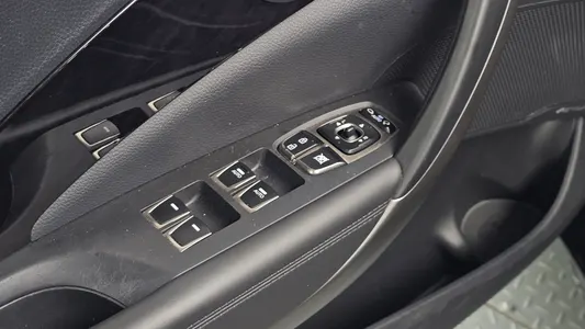 Hyundai Grandeur HG HG300 2013 28