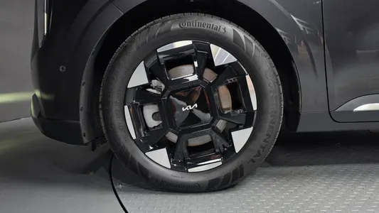 Kia 4 7 2024 5
