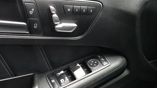 Mercedes-Benz E-Class W212 E220 2015 29