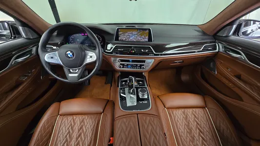 BMW 7 Series (G11) M760Li xDrive V12 2020 7