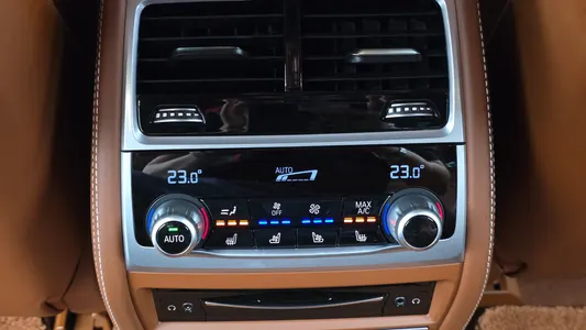BMW 7 Series (G11) M760Li xDrive V12 2020 19