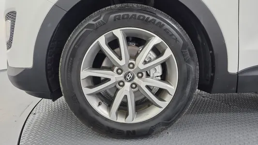Hyundai DM (e-VGT) 2.0 2WD 2013 5